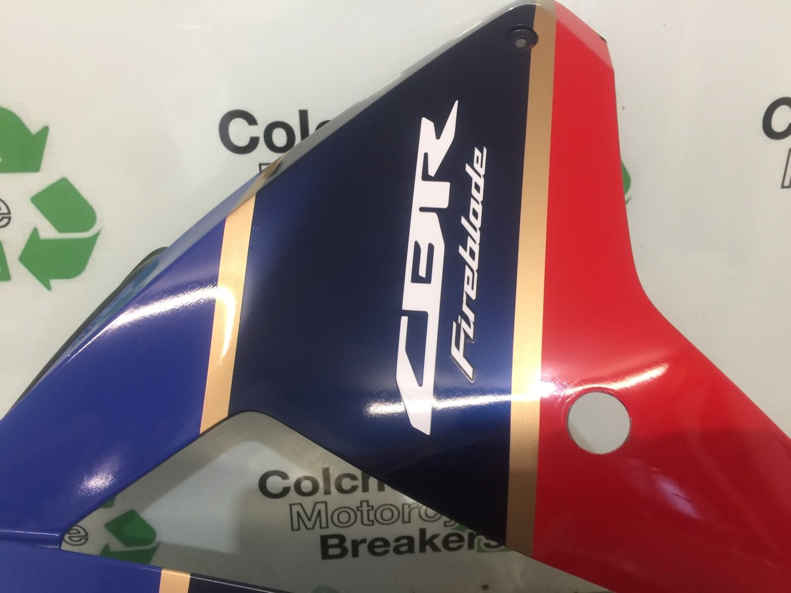 HONDA CBR1000 rr FIREBLADE LEFT FAIRIG PANEL   2008-2011 (STOCK 930)