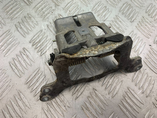YAMAHA NMAX-125 N MAX 125 SEAT BRACKET  YEAR 2015-2020  (CMB1231)