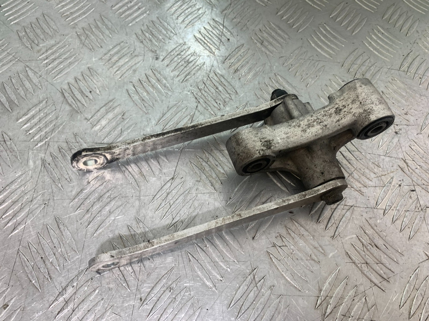 KAWASAKI ZX10R ZX10 R REAR SHOCK LINKAGE   2008-2010 (CMB1206)