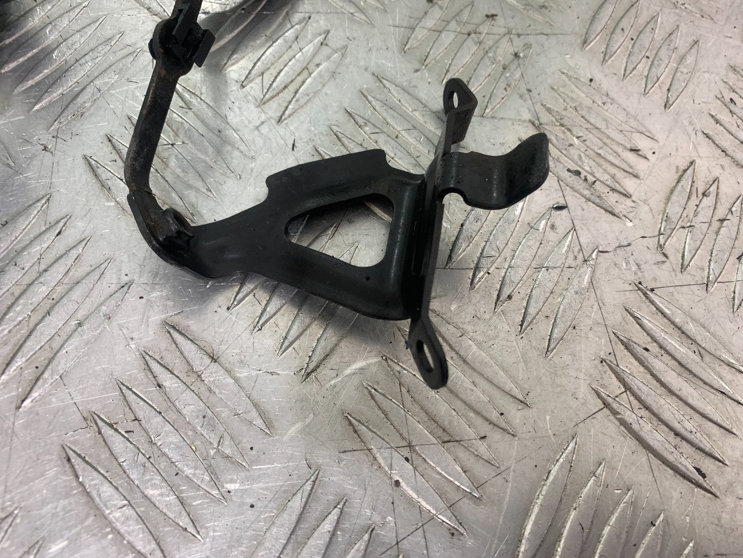 TRIUMPH 675 STREET TRIPLE 2 X FRAME BRACKETS   2013-2016 (CMB1186)