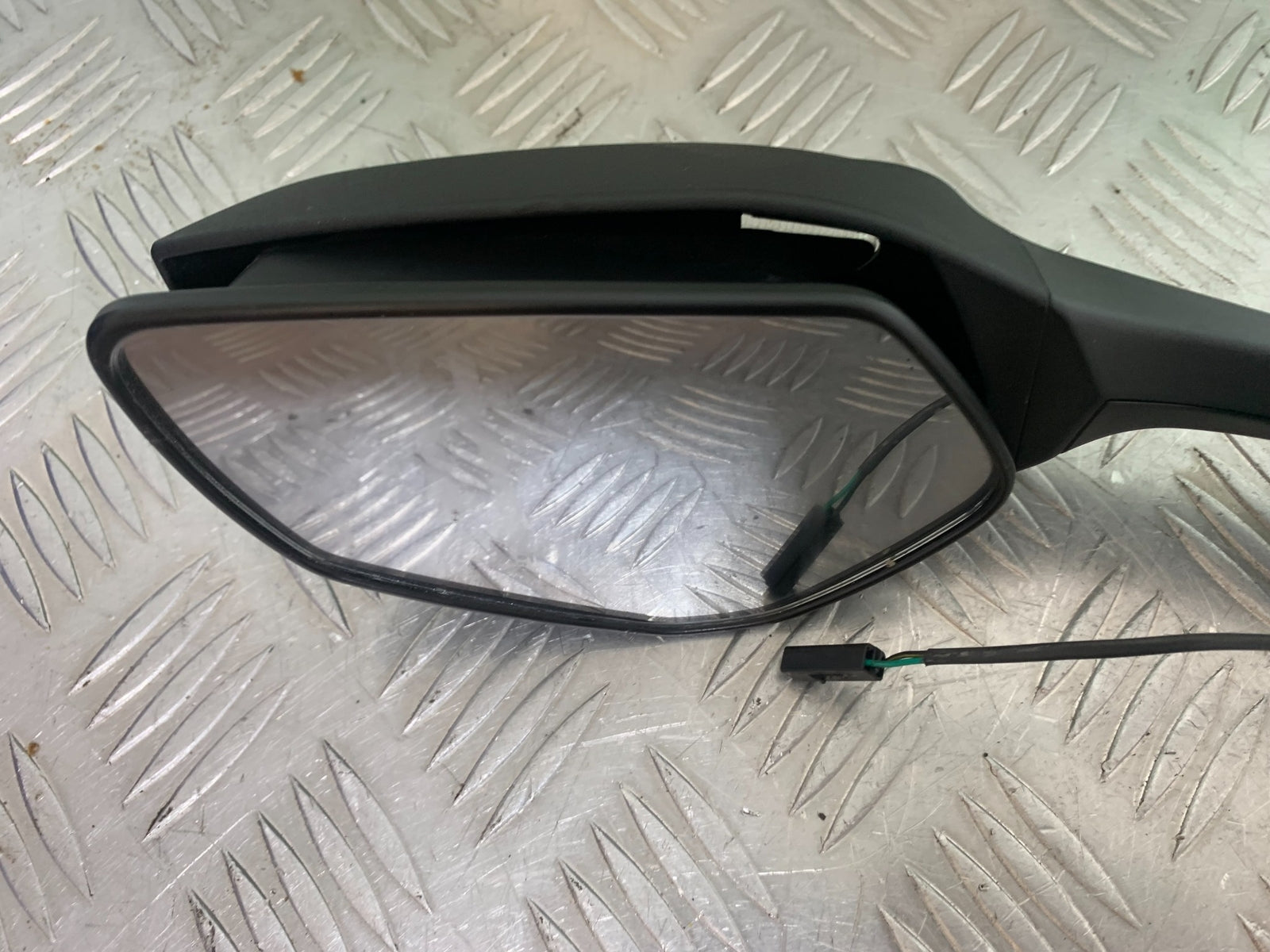 KAWASAKI ZX10R ZX 10R LEFT MIRROR  YEAR 2011-2015 (CMB1154)