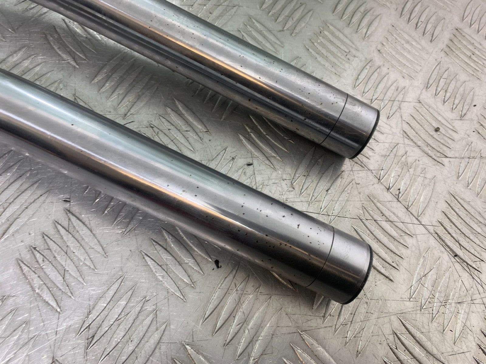 HONDA NTV 600 REVERE FORKS (BENT SOLD AS PARTS)  YEAR 1988-1996  (CMB1281)
