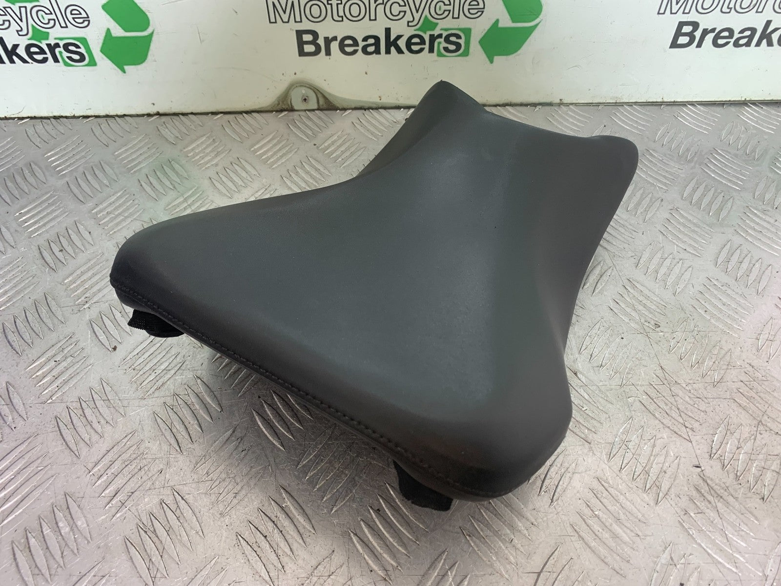 BMW S1000 RR FRONT SEAT  YEAR 2015-2018 (CMB1246)