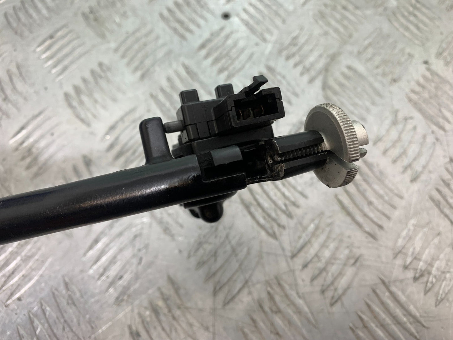 KAWASAKI ZX10R ZX10 R CLUTCH LEVER AND BRACKET    2008-2010 (CMB1301)