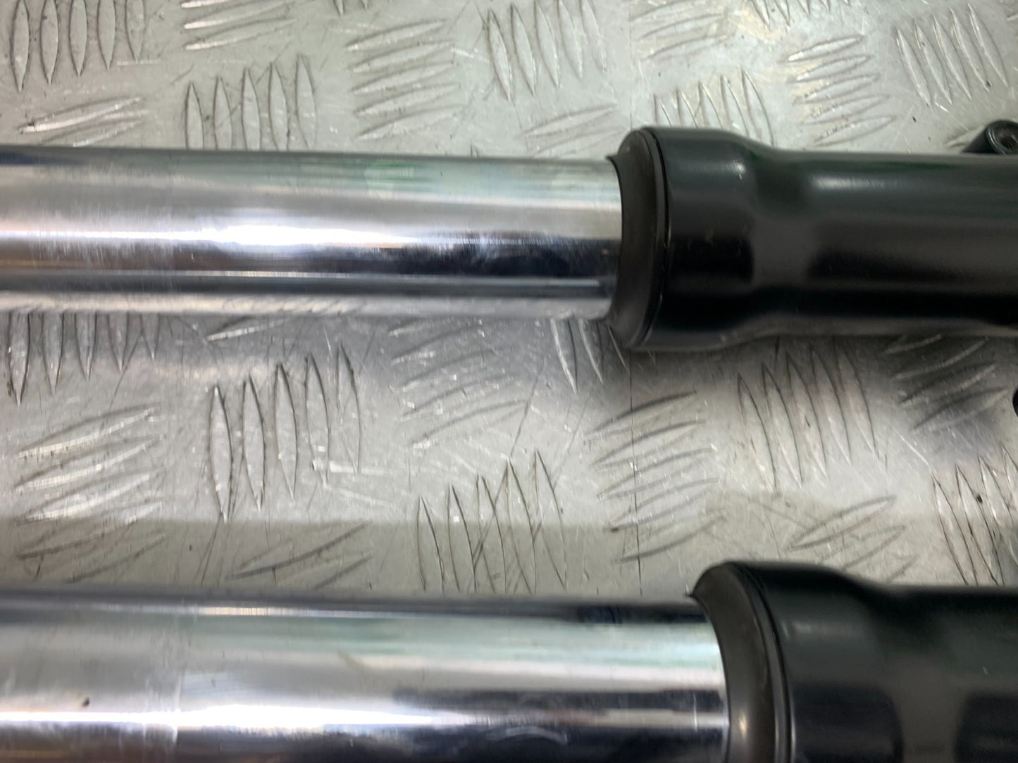 KAWASAKI ZX9R ZX9 R FORKS  YEAR 1998-1999 (CMB1329)