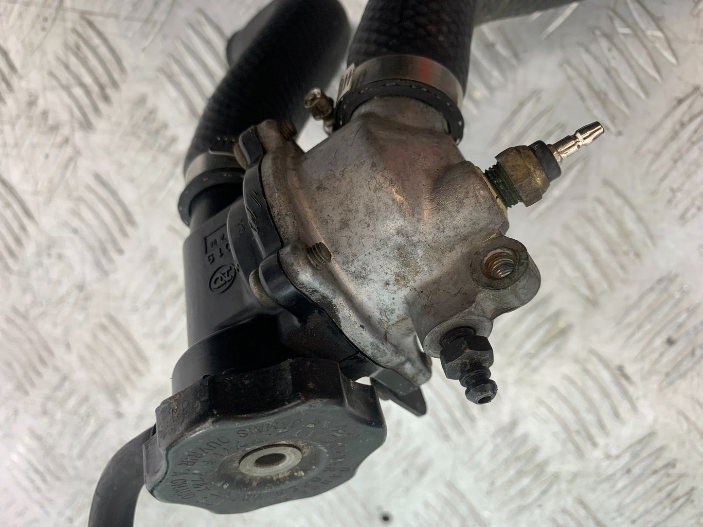 KAWASAKI ZZR1100 D THERMOSTAT  YEAR 1993-2001 (CMB1289)