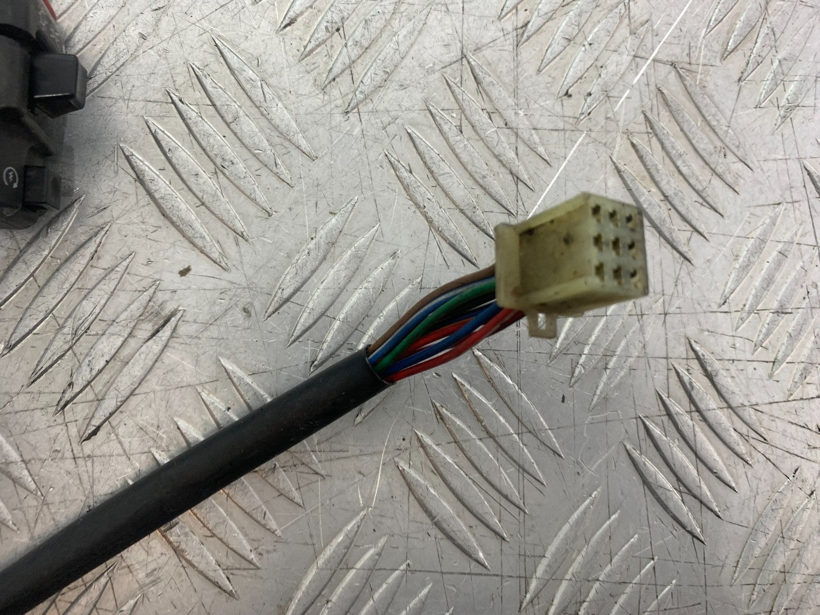 YAMAHA XJ900 XJ 900 DIVERSION RIGHT SWITCH GEAR   YEAR 1994-2002(CMB1292)