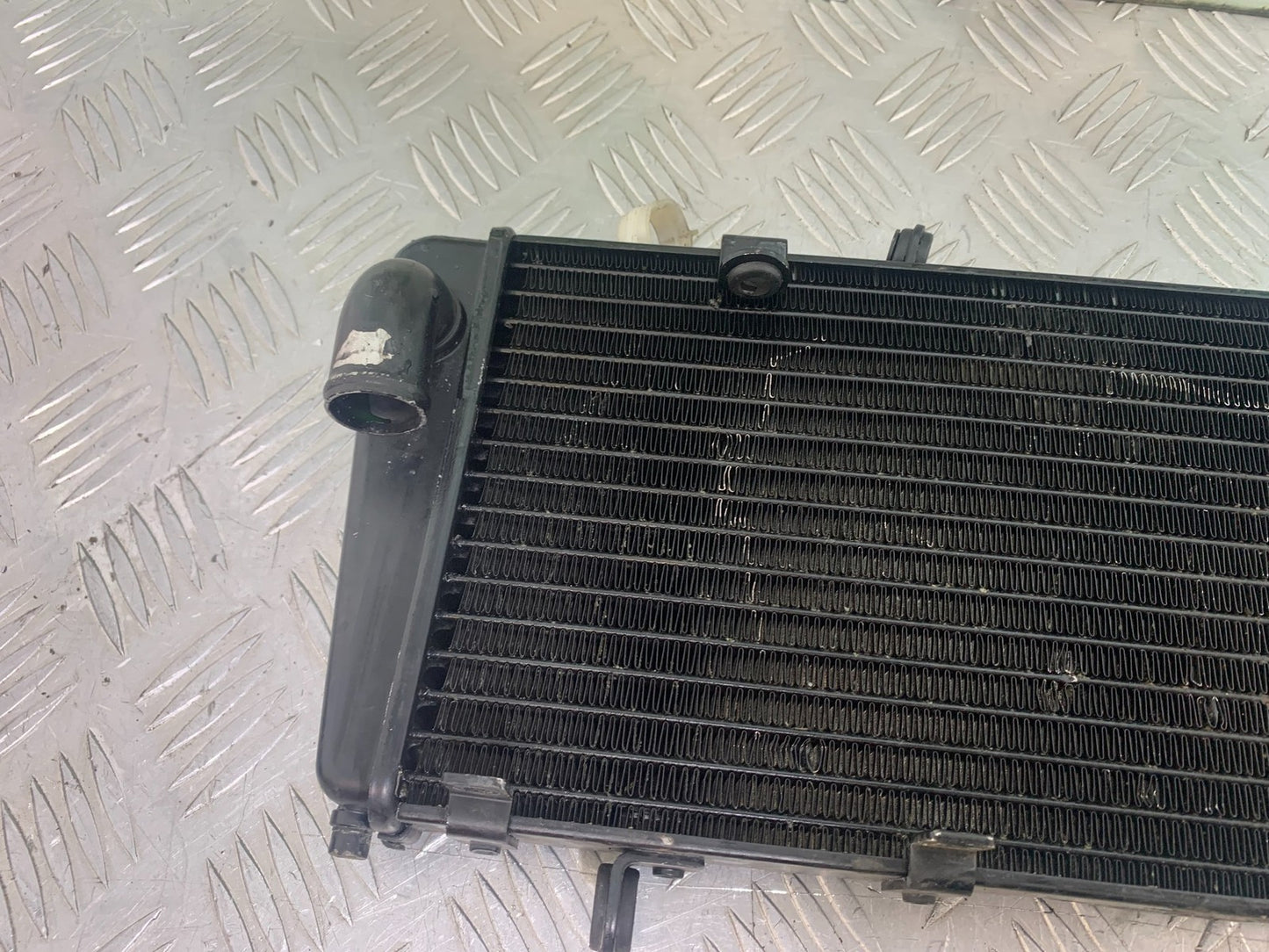 APRILIA RSV1000 R FACTORY MILLE RADIATOR   2004-09 (CMB1203)