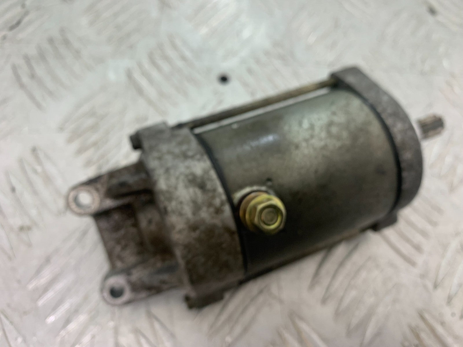 HONDA CBR1100 BLACKBIRD STARTER MOTOR   YEAR 1999-2005 (CMB1232)