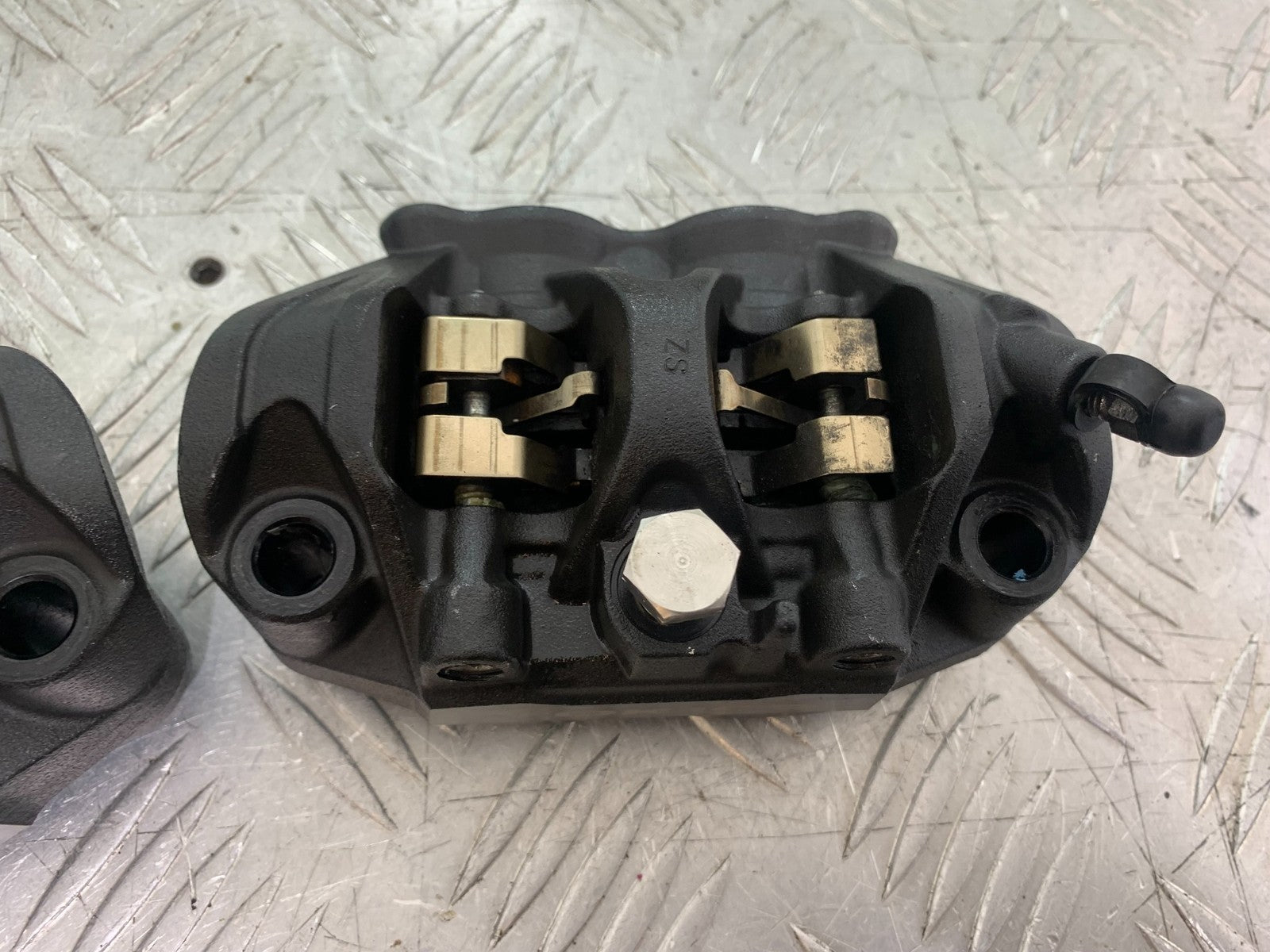 HONDA CBR1000 rr FIREBLADE FRONT BRAKE CALIPERS  2008-2011 (CMB1253)
