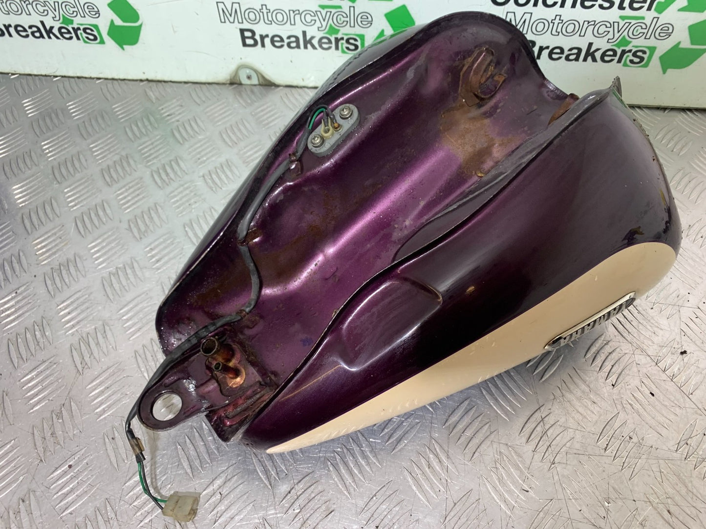 YAMAHA XV1100 XV 1100 VIRAGO PETROL TANK   1990-1999 (CMB1243)