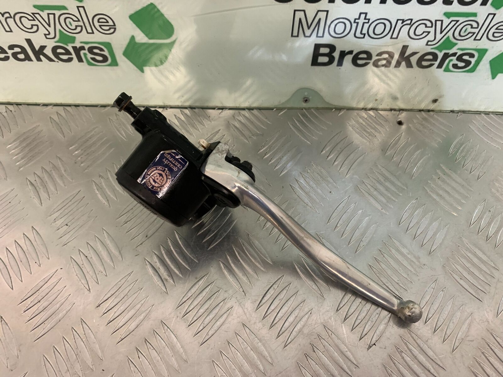 ROYAL ENFIELD 350 CLASSIC FRONT MASTER CYLINDER  YEAR 2022 (STOCK 967)
