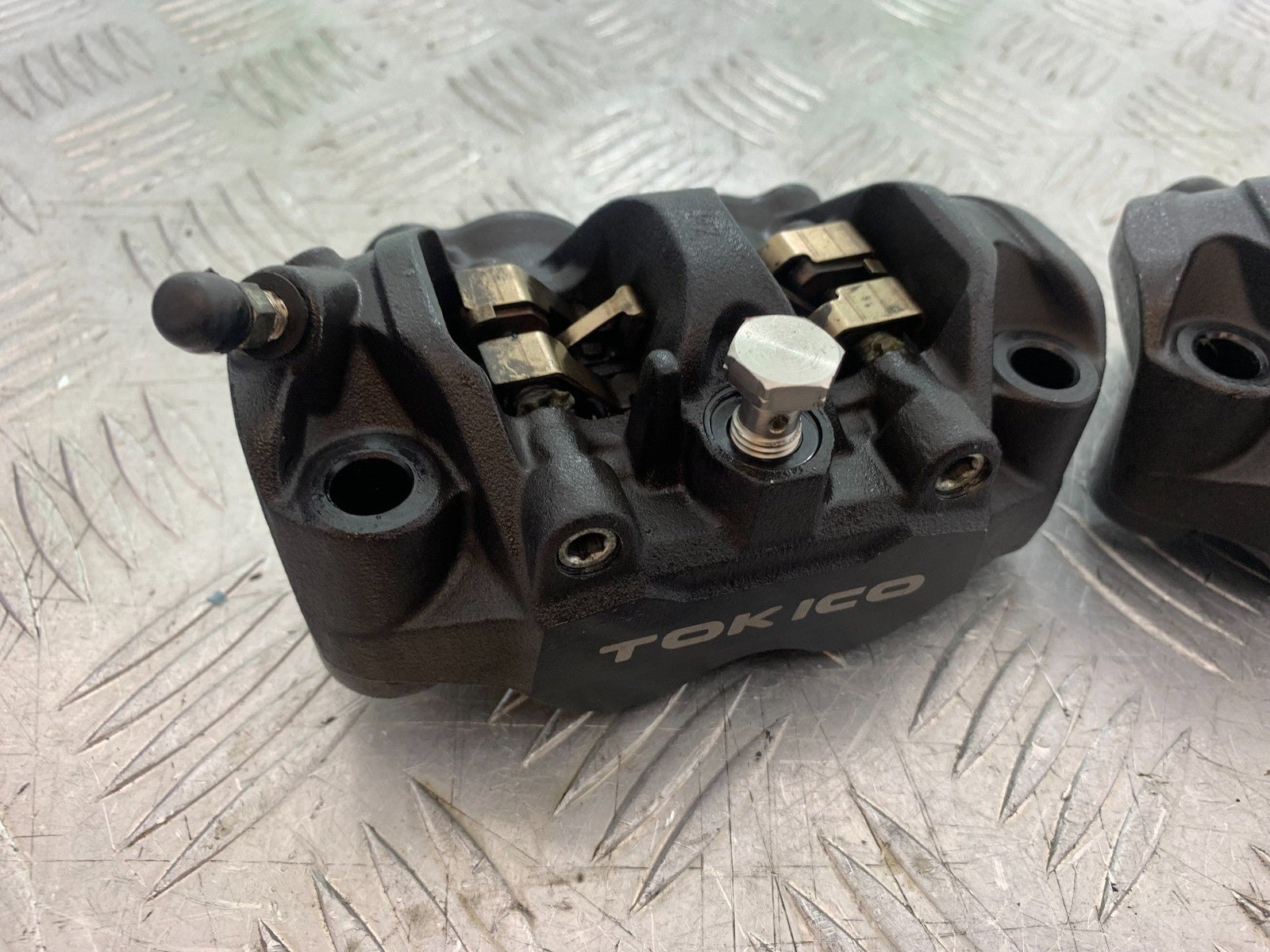 HONDA CBR1000 rr FIREBLADE FRONT BRAKE CALIPERS  2008-2011 (CMB1253)
