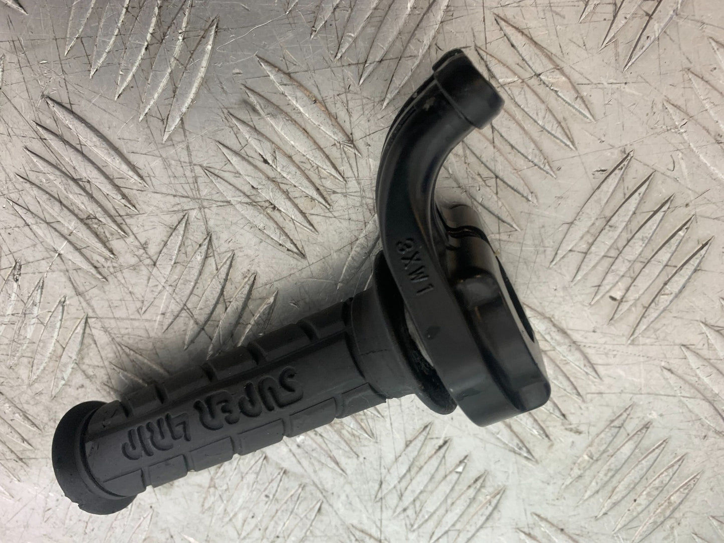 YAMAHA XJ900 XJ 900 DIVERSION THROTTLE AND GRIP  YEAR 1994-2002 (CMB1292)