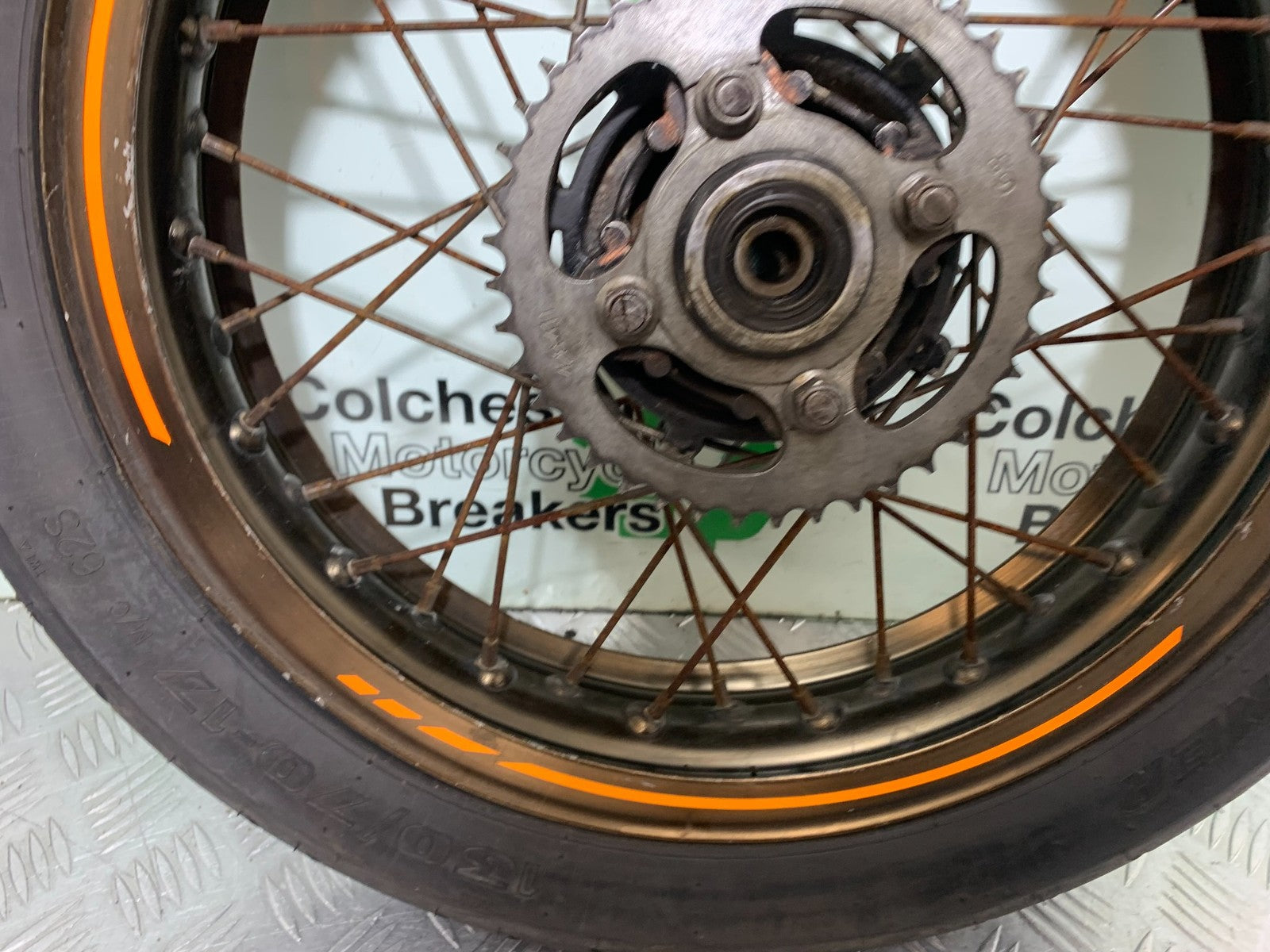 QINGQI QM125 GY-2B REAR WHEEL  YEAR 2016 (CMB1228)