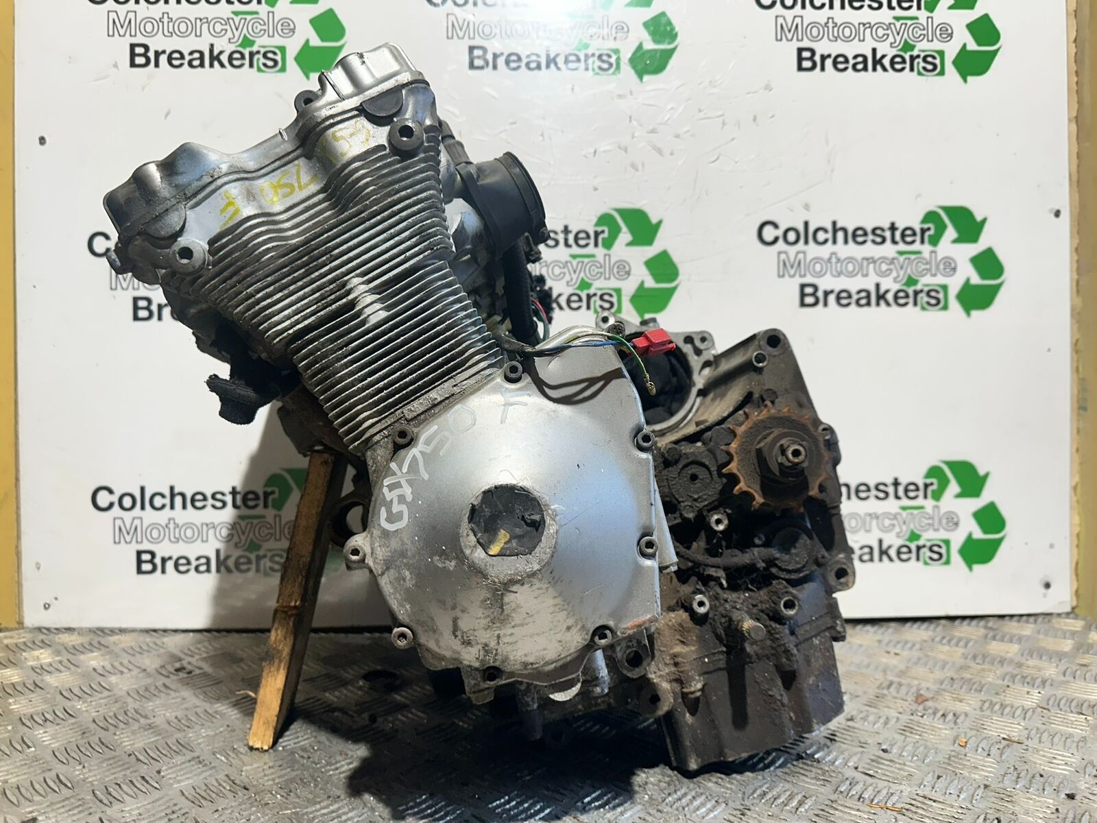 SUZUKI GSX750F GSX 750 F ENGINE YEAR 1998-2003 (CMB1063)