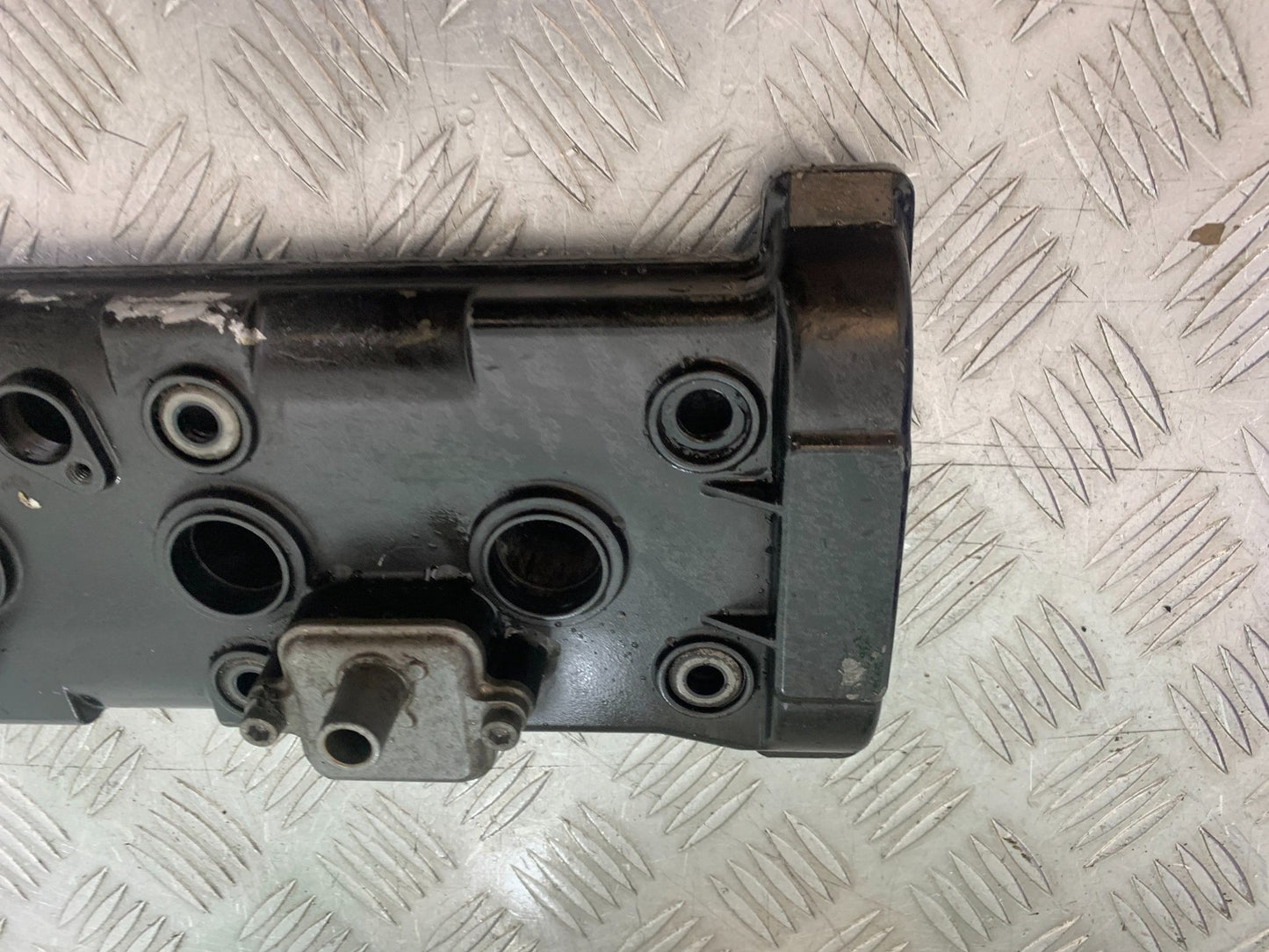 YAMAHA YZF R1 4C8 ROCKER COVER  YEAR 2007-2008 (CMB1237)