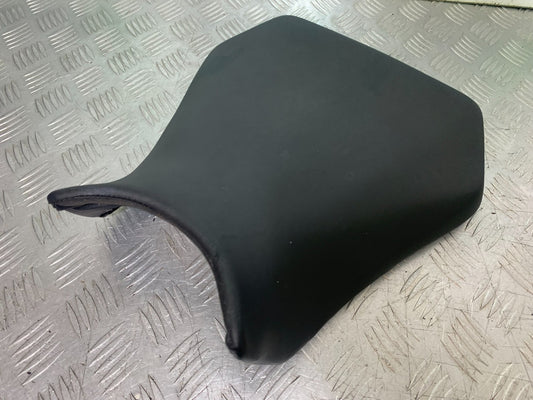 YAMAHA YZF R1 4XV FRONT SEAT  YEAR 1998-99 (CMB1291)