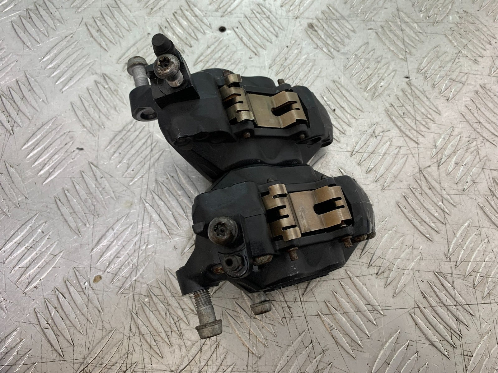 BMW F800 GT FRONT BRAKE CALIPERS  YEAR 2013-2017 (CMB1248)