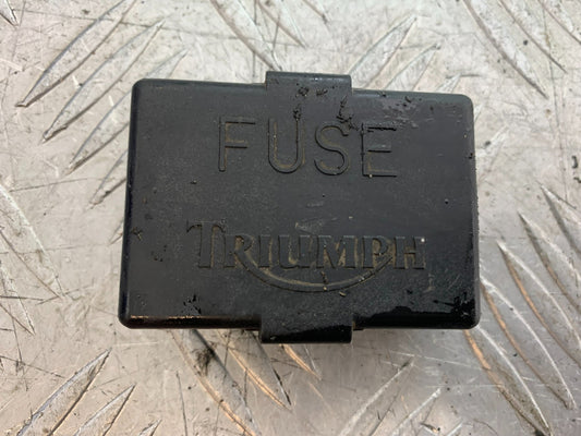 TRIUMPH TROPHY 900 FUSE BOX LID YEAR 1991-95 (CMB1251)
