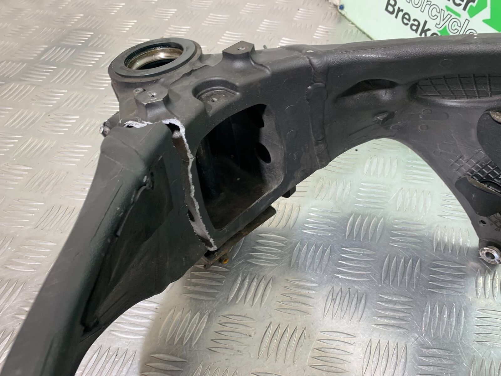 KAWASAKI ZX10R ZX 10R FRAME REG LOG BOOK YEAR 2016  (CMB1015)