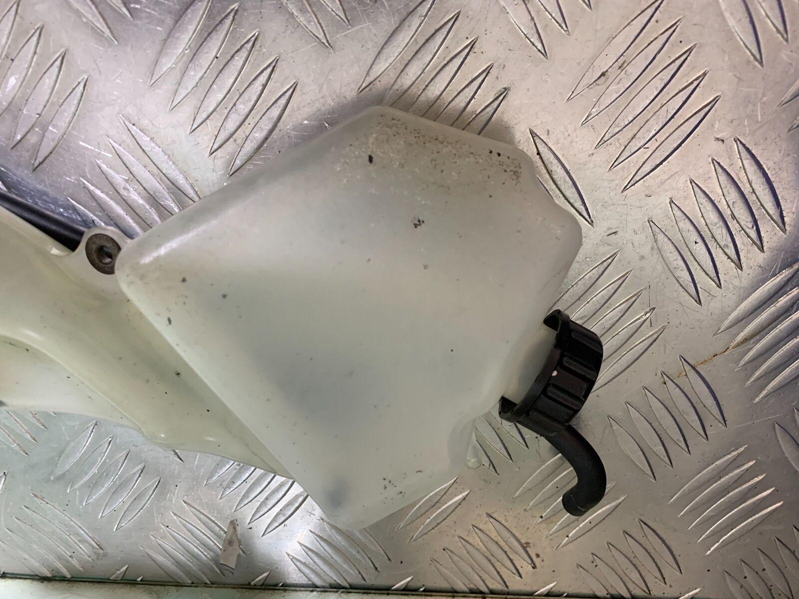 KAWASAKI ZX10R ZX 10R COOLANT BOTTLE  YEAR 2016-2020 (CMB1015)