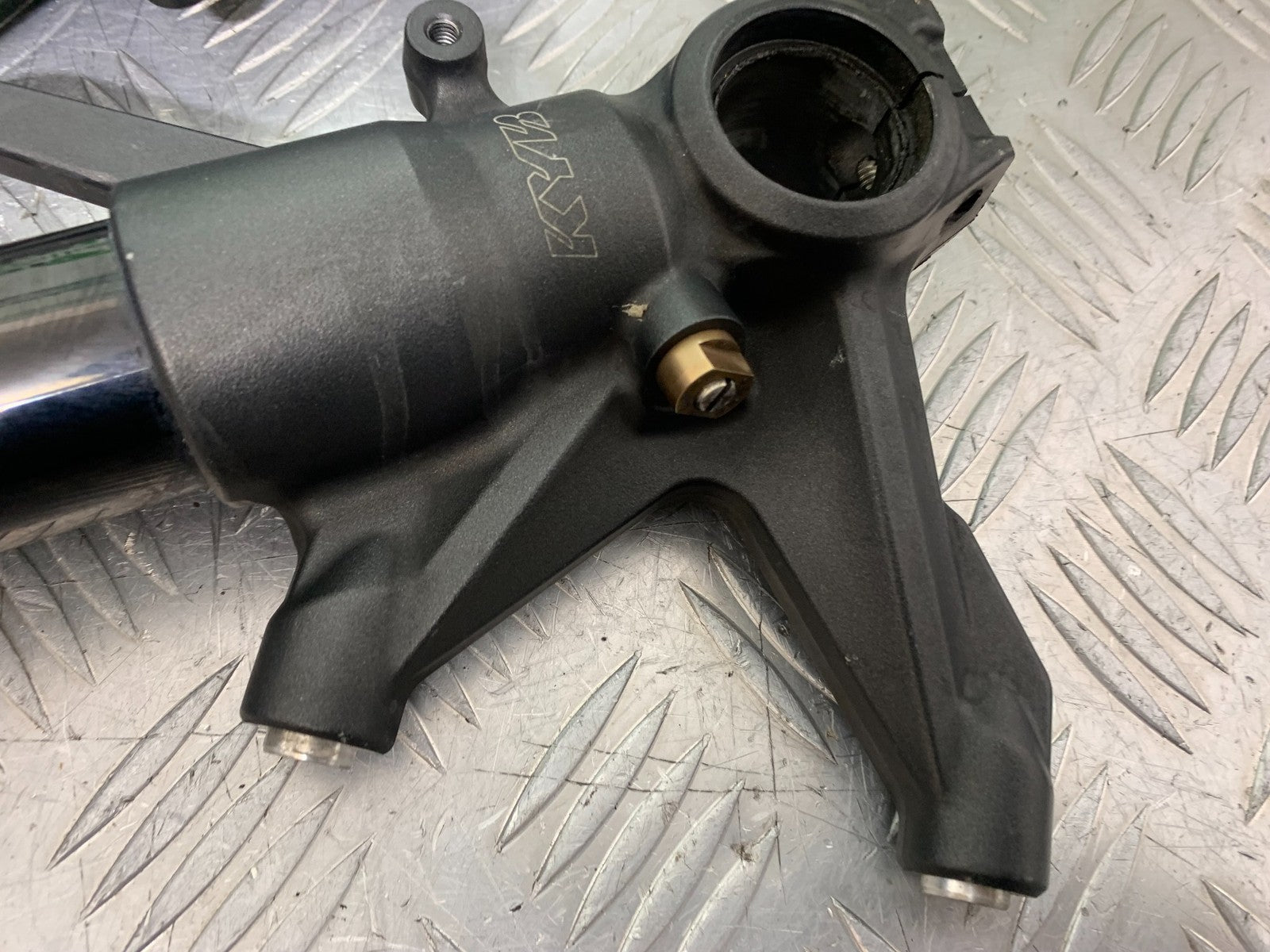 KAWASAKI ZX10R ZX10 R FORKS 2008-2010 (CMB1301)