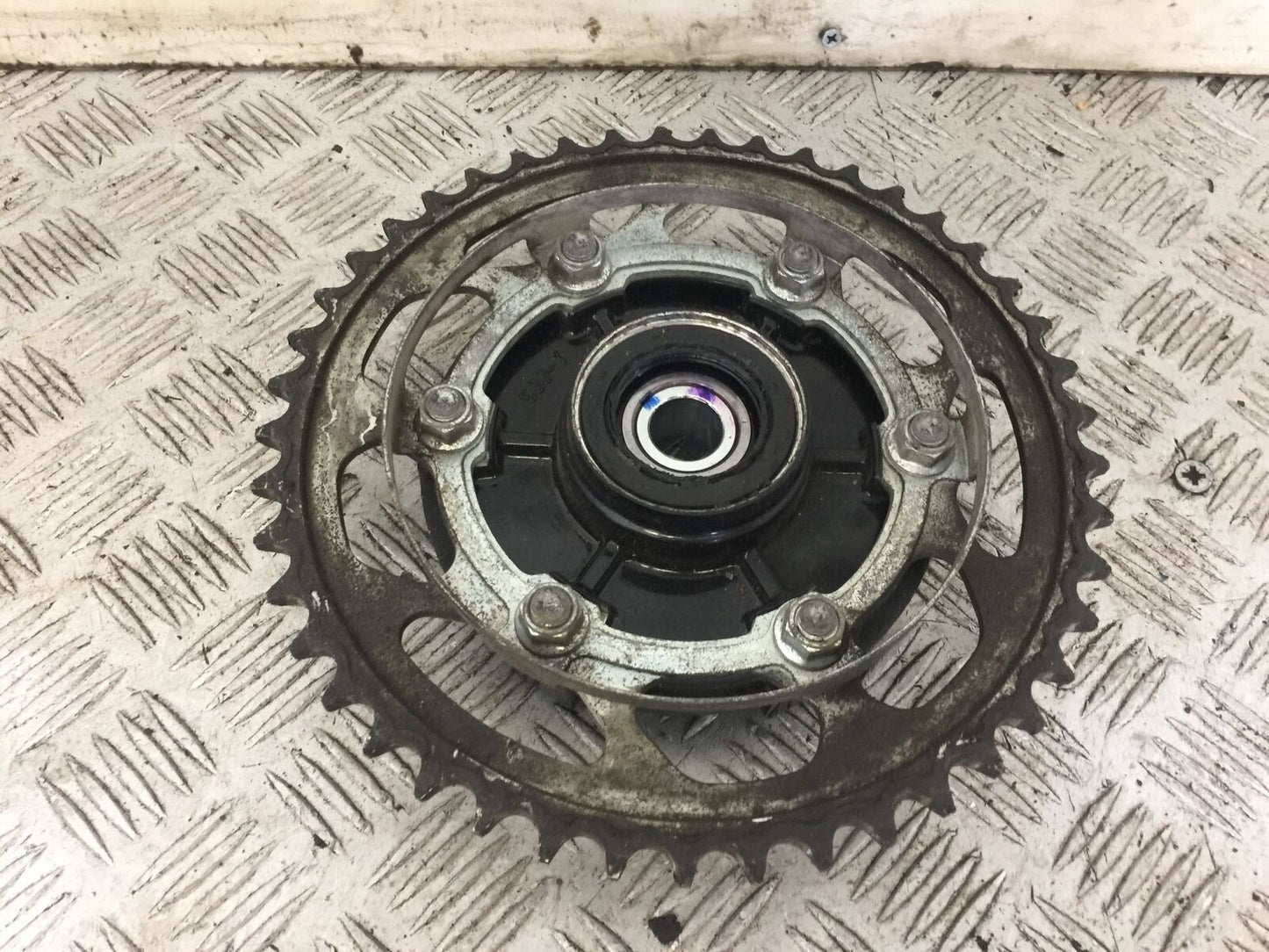 YAMAHA MT09 MT-09 REAR SPROCKET CARRIER  YEAR 2019 (STOCK 730)