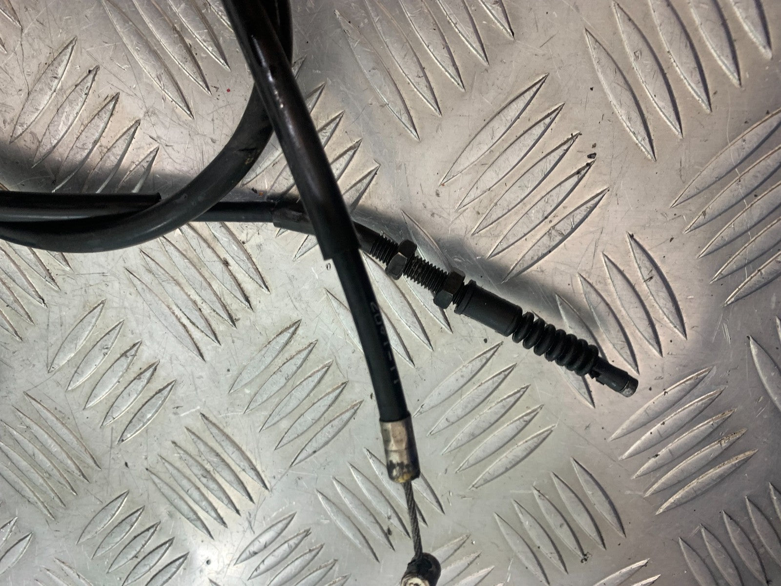 KAWASAKI ZX9R ZX9 E1 CLUTCH CABLE   YEAR 2000-01 (CMB1171)