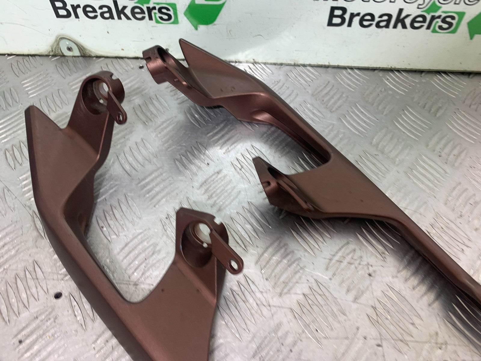 YAMAHA XMAX 300 GRAB RAILS YEAR 2017-2020 (CMB1218)