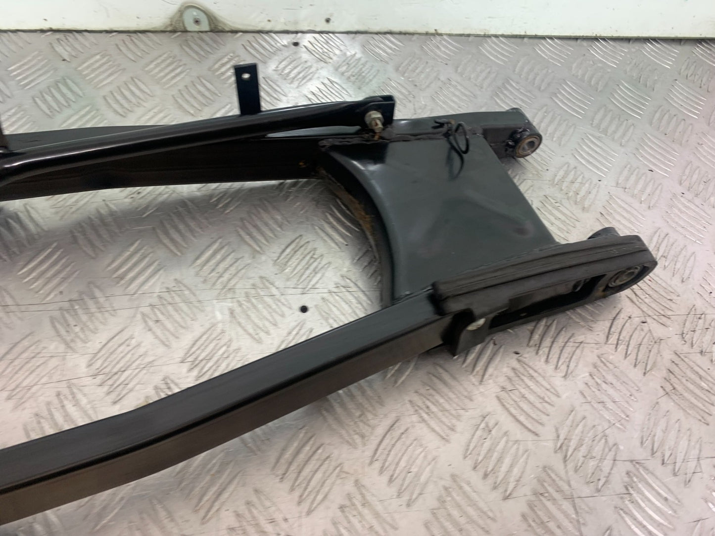 PIONEER NEVADA XF125 SWINGARM YEAR 2009 (CMB1214)