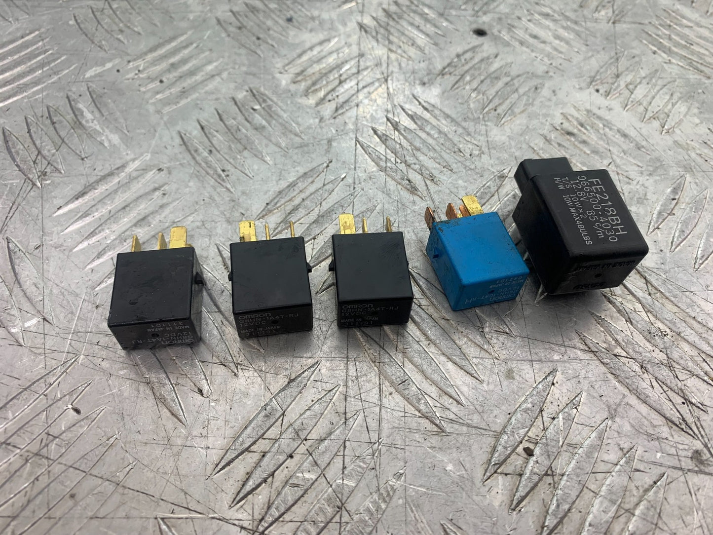 TRIUMPH 675 STREET TRIPLE R RELAYS YEAR 2013 - 2016 (CMB1221)