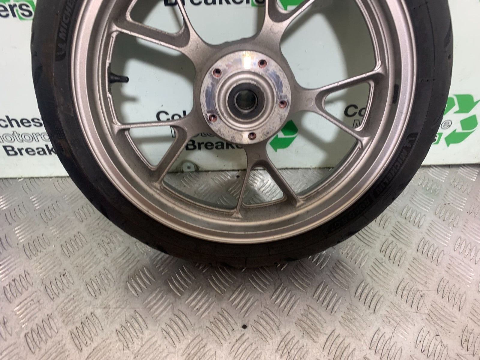 KAWASAKI GTR1400 GTR 1400 FRONT WHEEL (GOOD TYRE) YEAR 2007-2009 (CMB1174)