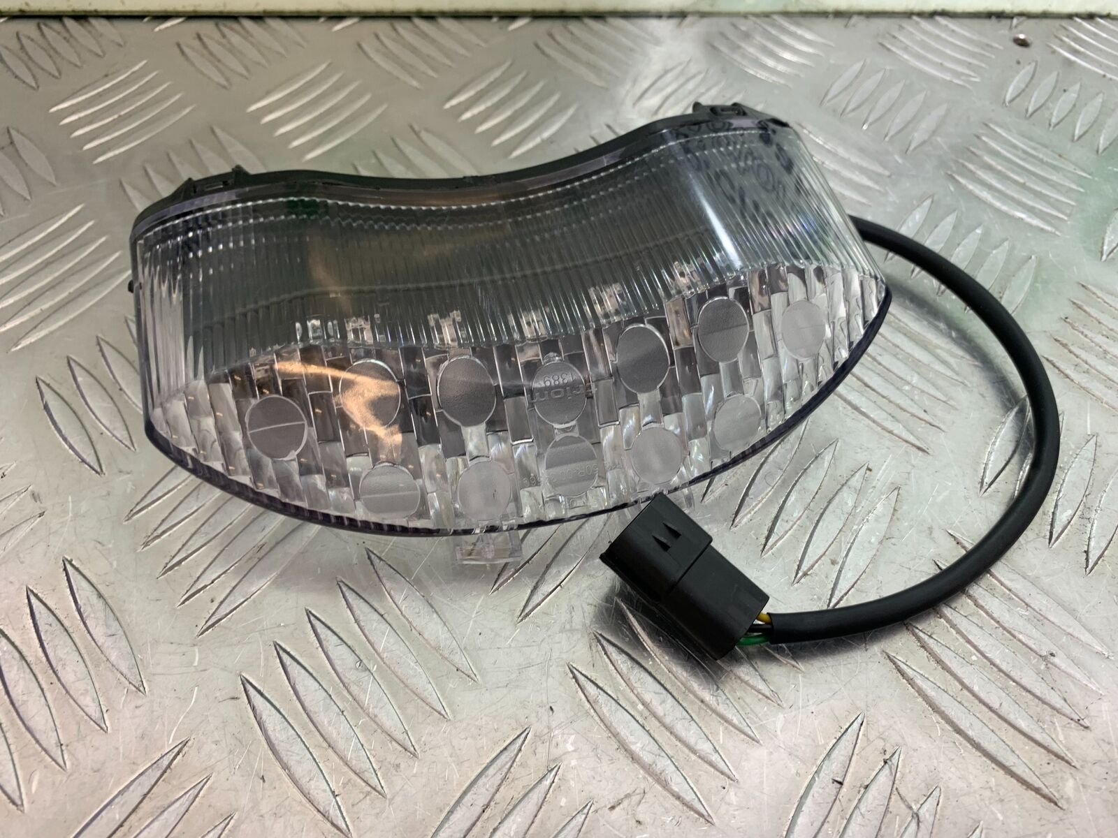 TRIUMPH 1050 SPEED TRIPLE RS REAR LIGHT YEAR 2018-2020 (CMB1029)