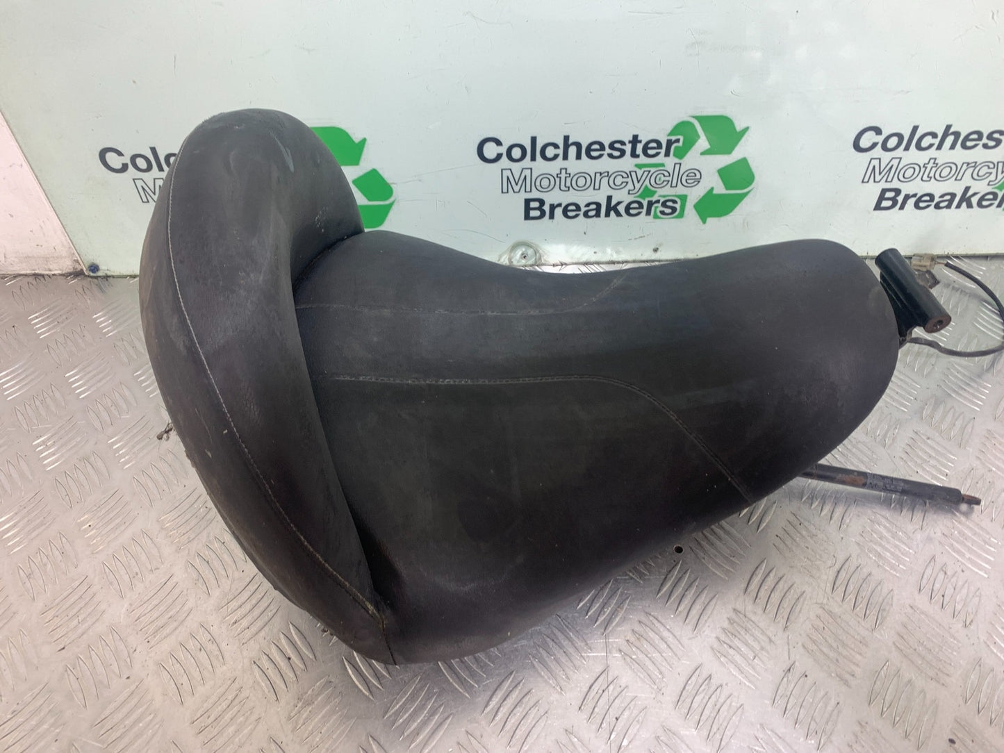 BMW K1200 K 1200 LT FRONT SEAT   YEAR 1999-07 (CMB1138)
