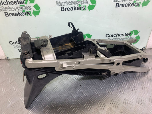 KAWASAKI ZX6R ZX6 J REAR MUDGUARD AND SUBFRAME YEAR 2000 (CMB1129)