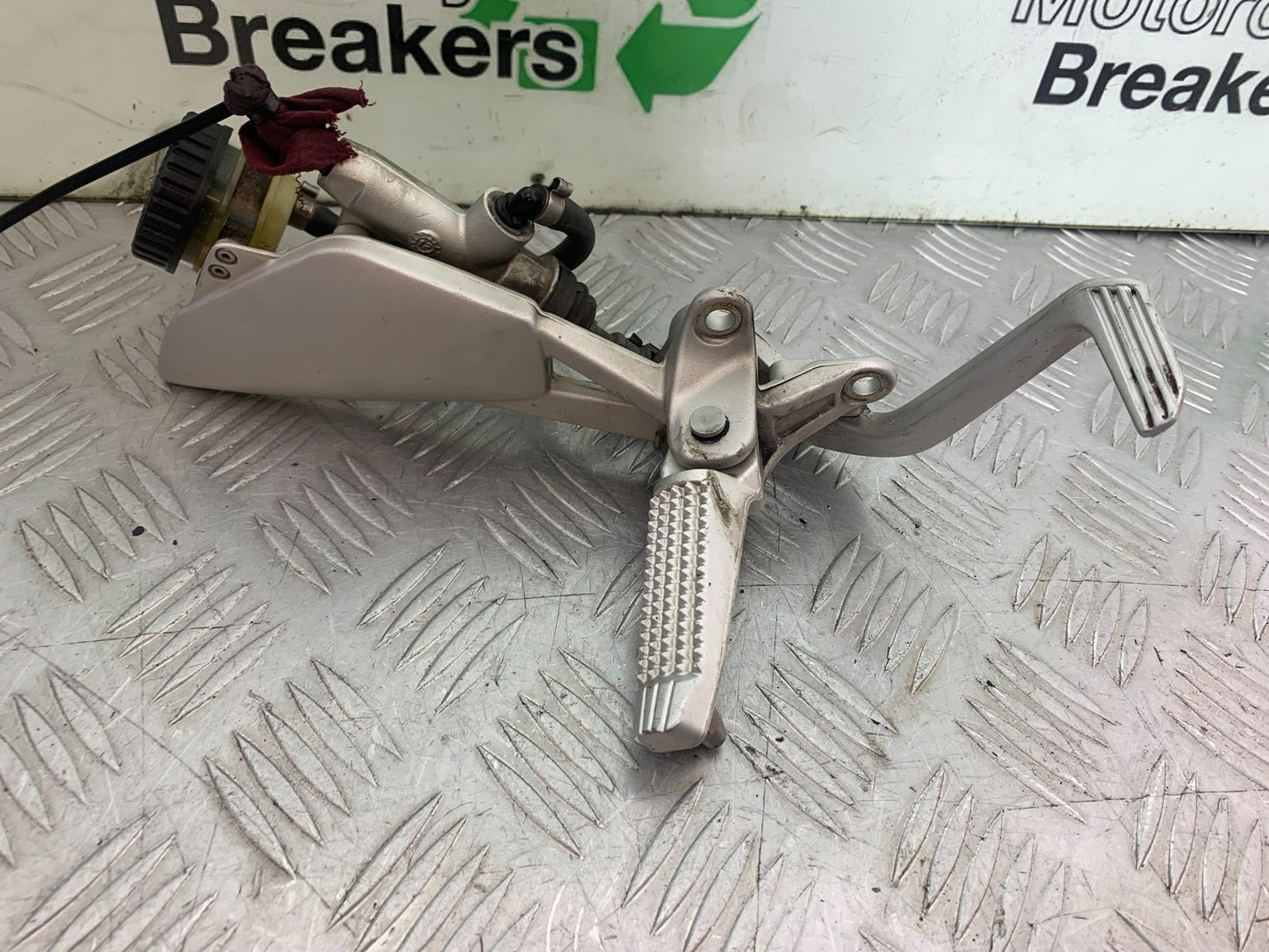 BMW K1300 S K 1300 S FRONT RIGHT HANGER  YEAR 2009-16 (CMB1216)