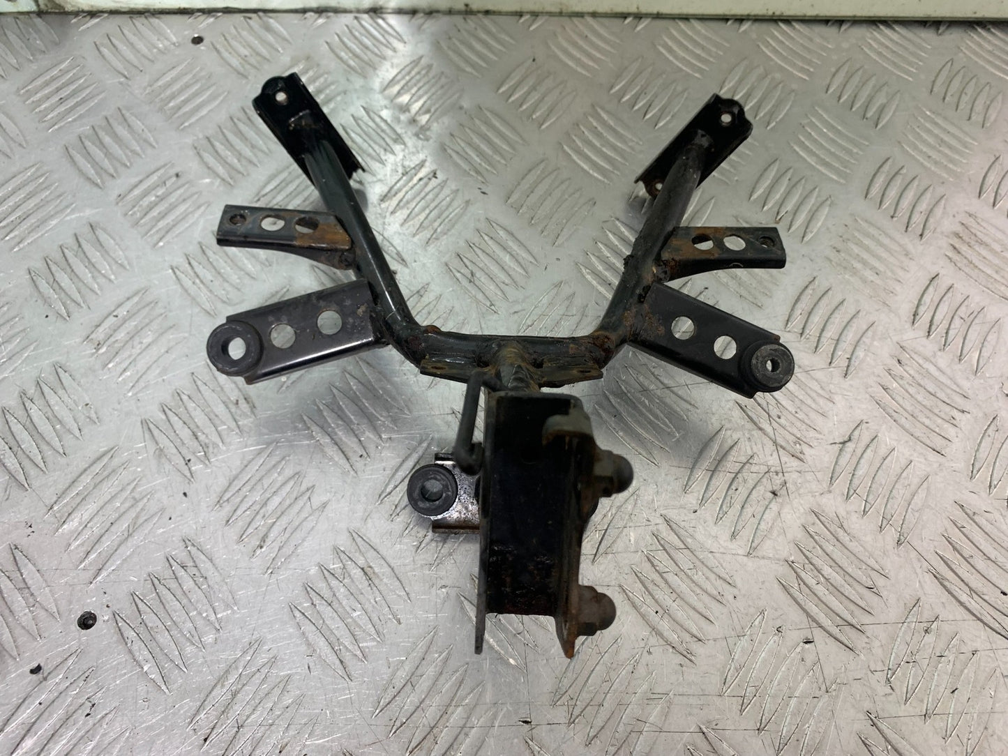 YAMAHA YZF-R125 YZF 125 FAIRING BRACKET  YEAR 2019-2022 (CMB1263)