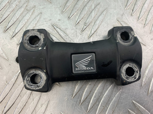 HONDA NC750 NC 750 S HANDLEBAR CLAMP   2016-2020 (CMB1146)
