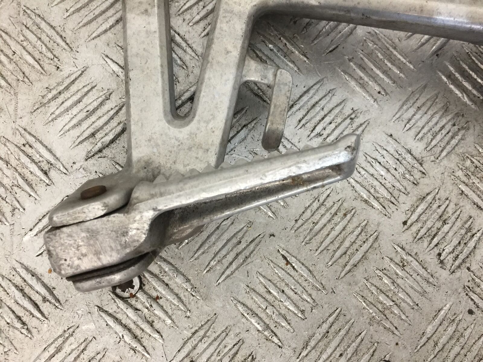 HONDA CBR600 CBR 600 LEFT REAR HANGER   YEAR 1997-98 (STOCK 892)