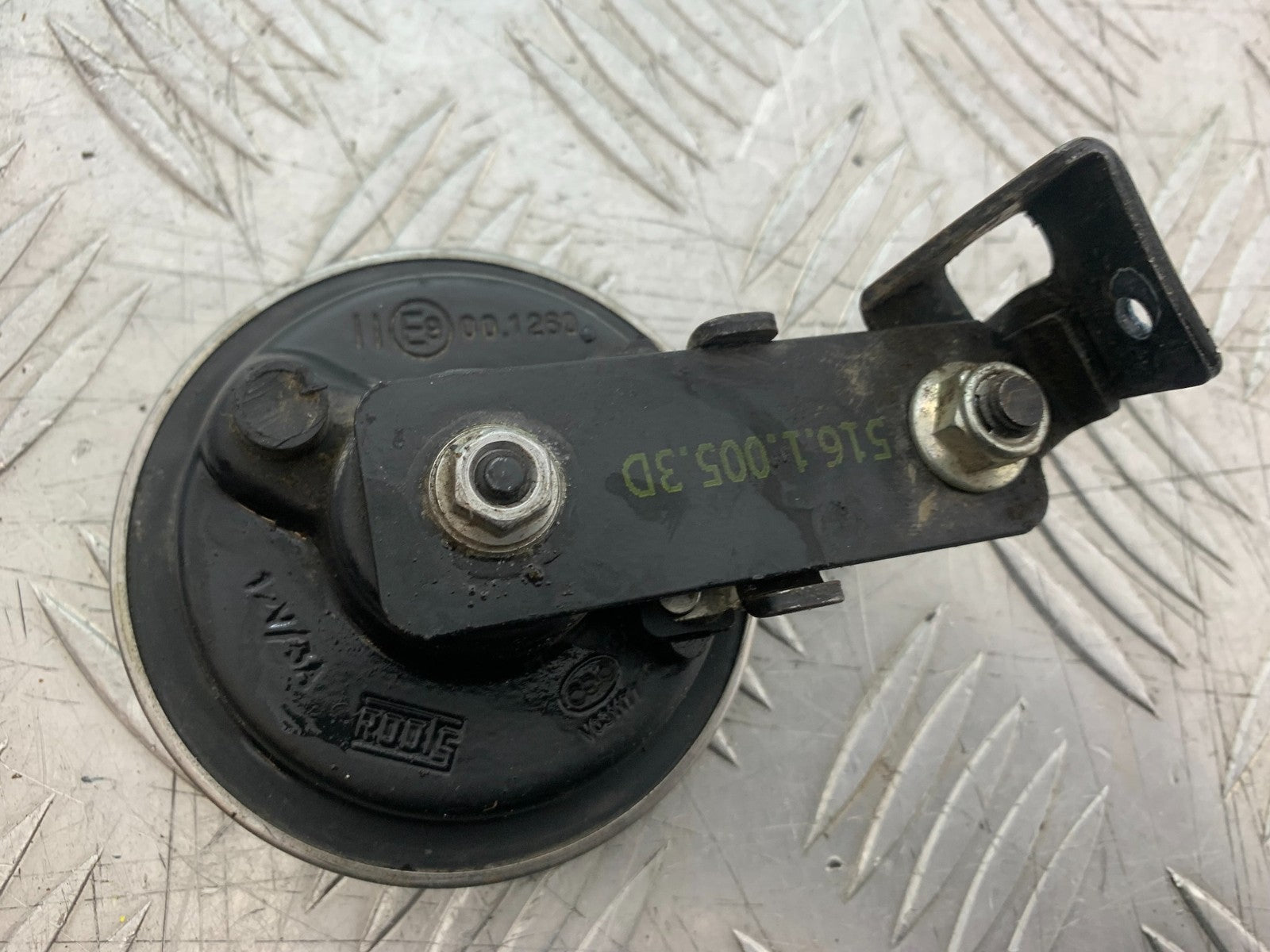 DUCATI 937 MONSTER HORN  YEAR 2021-2024 (CMB1270)