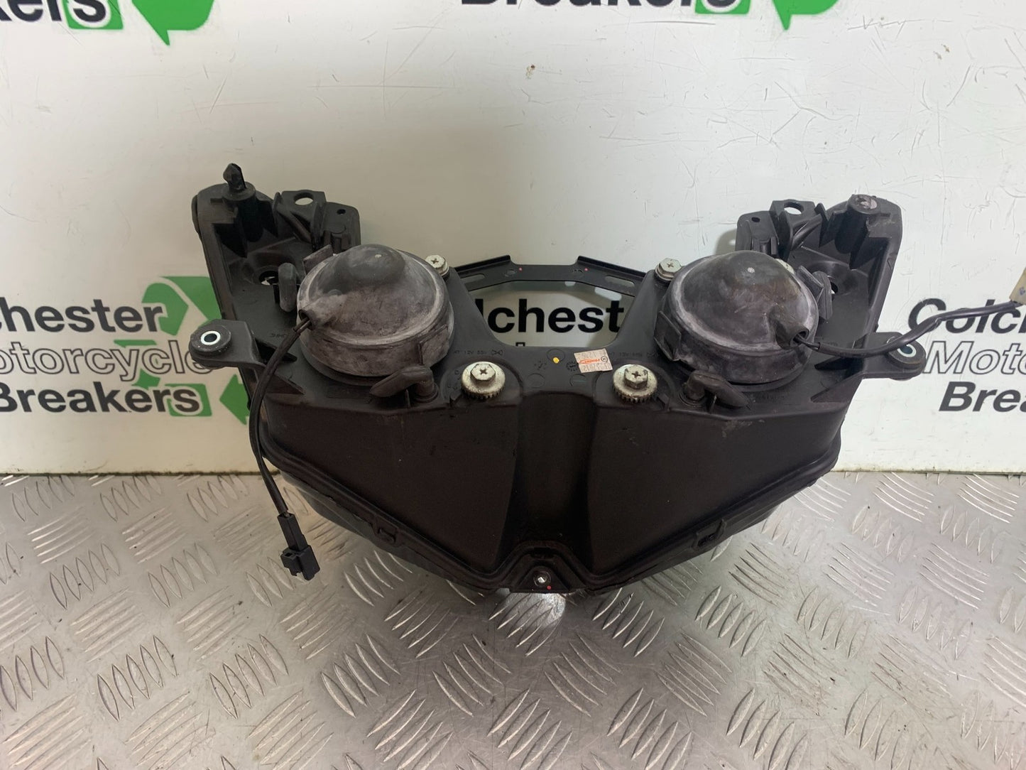 KAWASAKI 650 VERSYS HEADLIGHT YEAR 2015-2018 (CMB1288)
