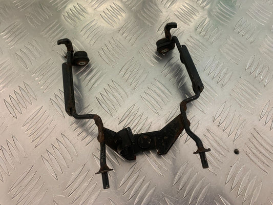 HONDA CB350 S CB 350 S HEADLIGHT BRACKET   YEAR 1986-1990 (STOCK 948)