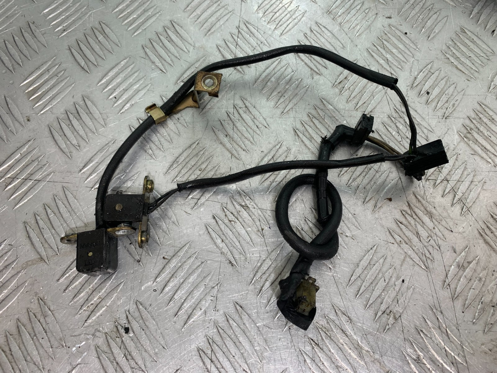 HONDA VT700 VT 700 SHADOW IGNITION PICK UPS   YEAR 1984-85 (CMB1328)