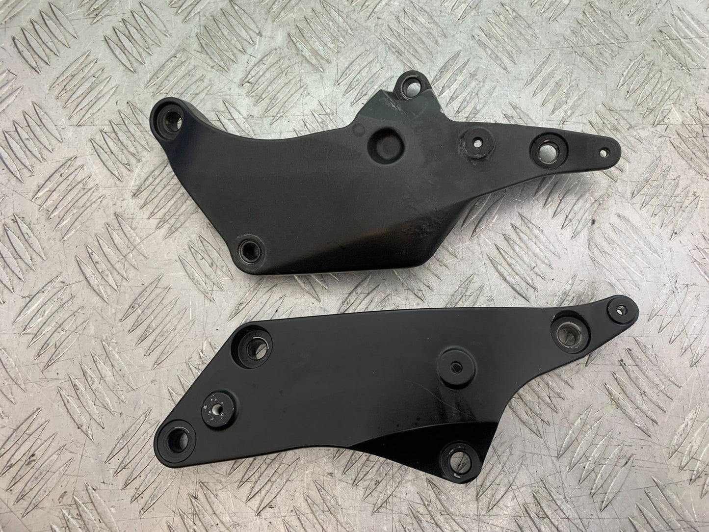 KAWASAKI ZX10R ZX10 R ENGINE BRACKETS 2008-2010 (CMB1301)