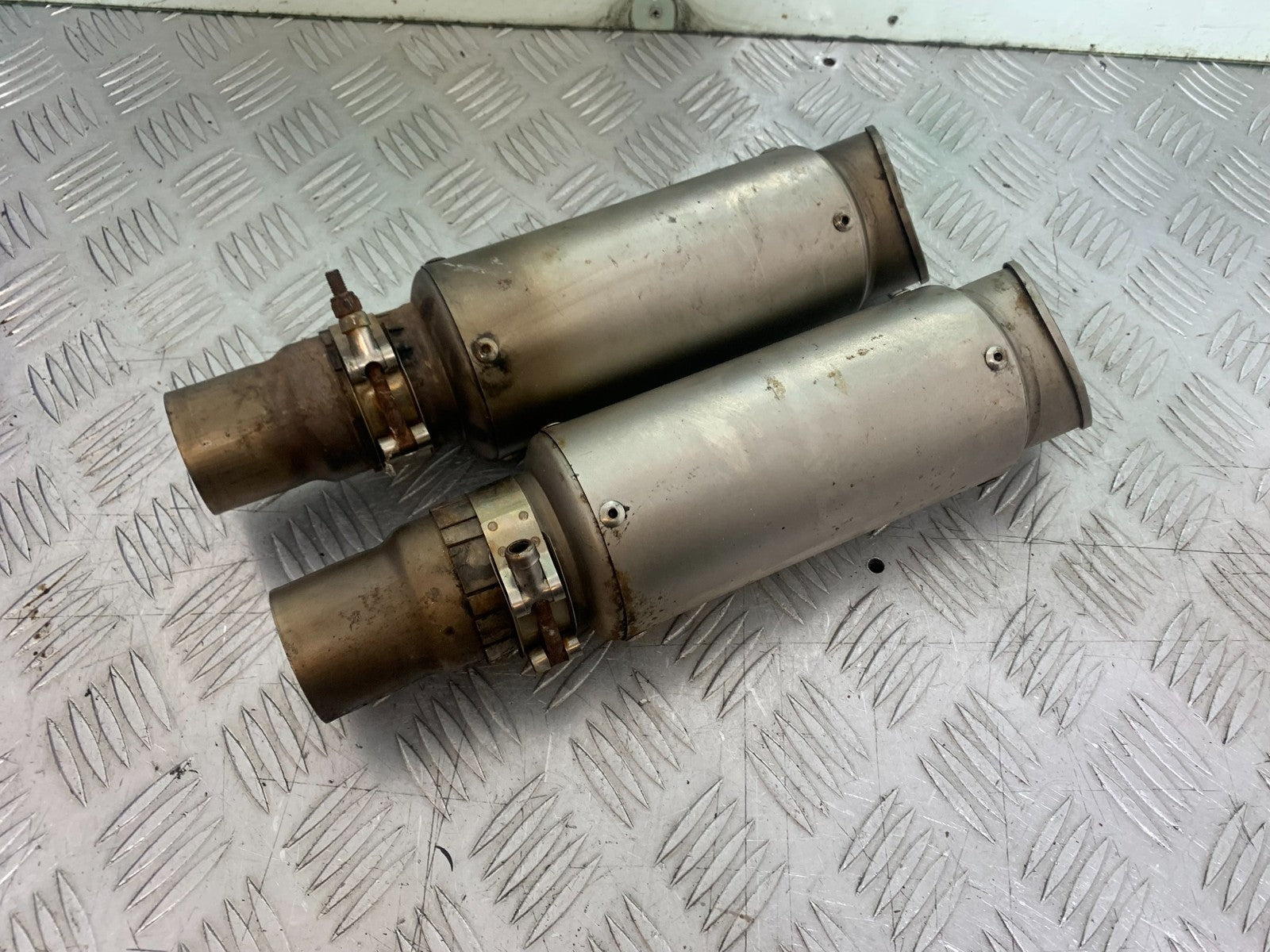 KTM 990 SUPER DUKE SILENCERS AND LINK PIPE YEAR 2007-2011  (CMB1207)