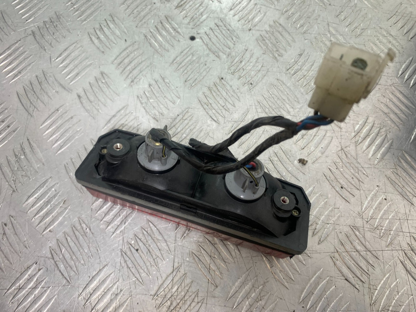 KAWASAKI GPZ600 GPZ 600 REAR LIGHT  YEAR 1988-90 (CMB1258)