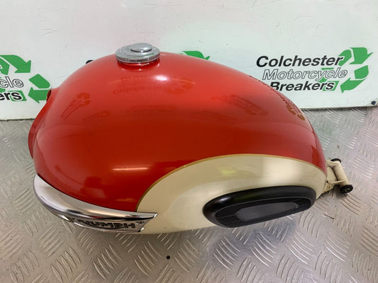 TRIUMPH BONNEVILLE T100 PETROL TANK  YEAR 2017-2021 (CMB1084)