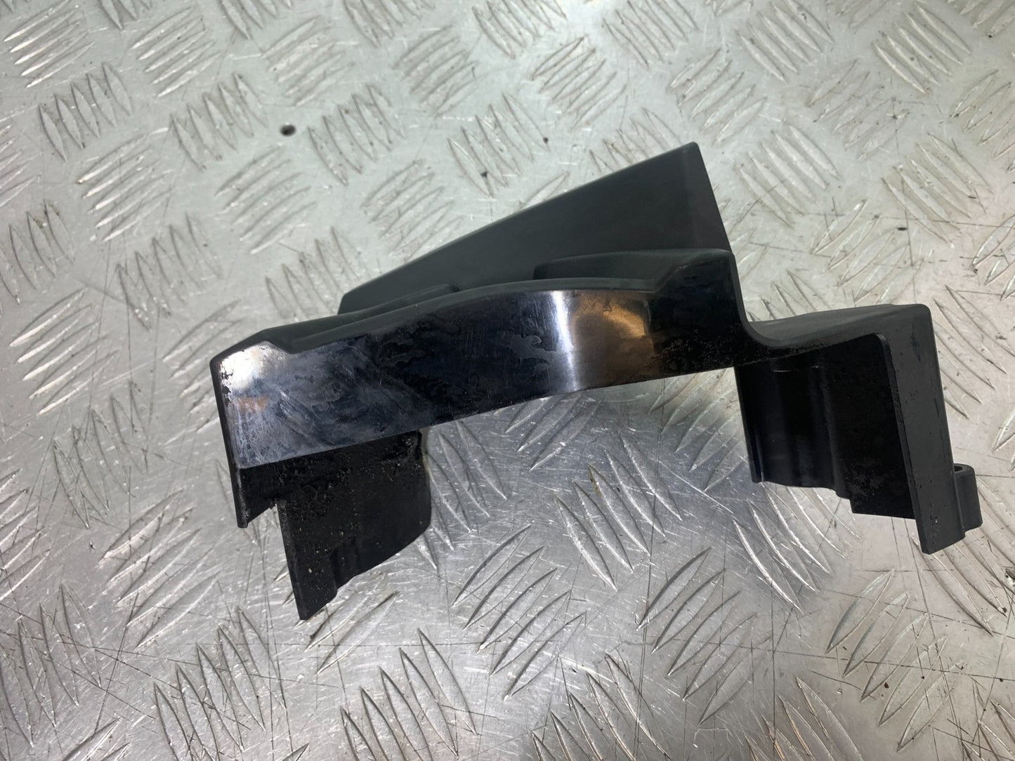 YAMAHA YZF R1 4C8 SPROCKET COVER  YEAR 2007-2008 (CMB1237)
