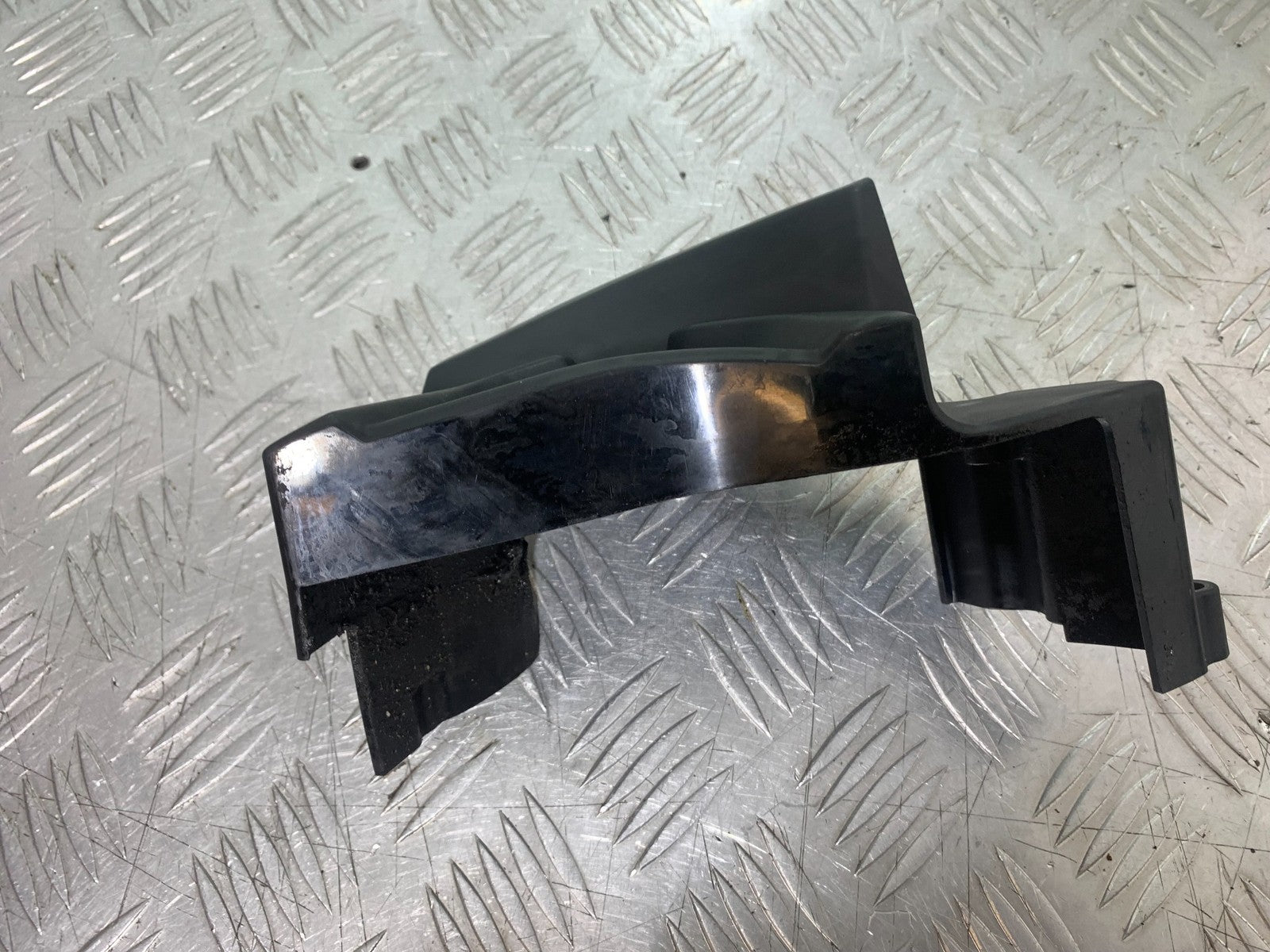 YAMAHA YZF R1 4C8 SPROCKET COVER  YEAR 2007-2008 (CMB1237)